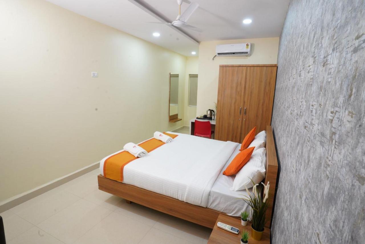 Hotel Iris At Nest Hyderabad Esterno foto