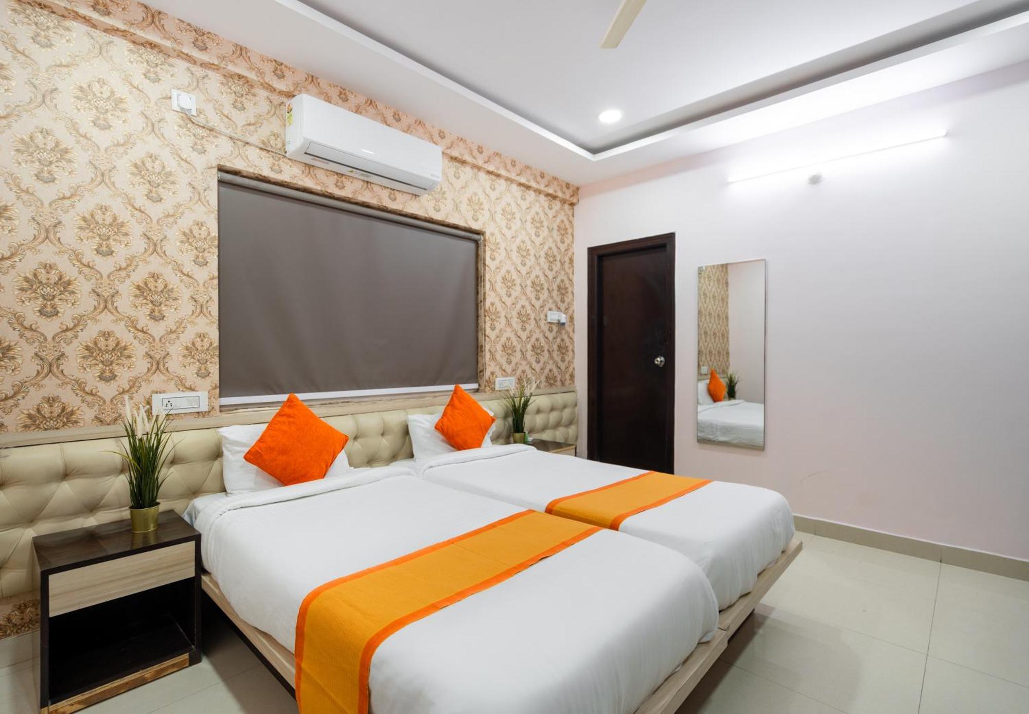 Hotel Iris At Nest Hyderabad Esterno foto